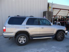 2002 Toyota 4Runner SR5 Silver 3.4L AT 4WD #Z24705
